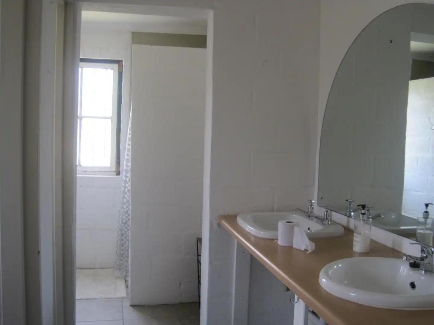 Blue Mountain Farm Lodge, Farm & Dam House Apartment Swellendam